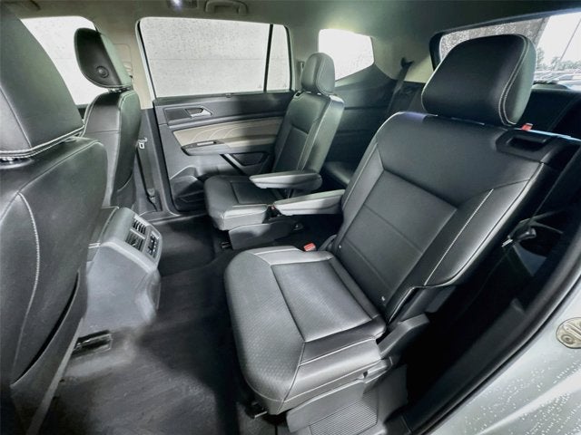 2023 Volkswagen Atlas 3.6L V6 SEL R-Line Black