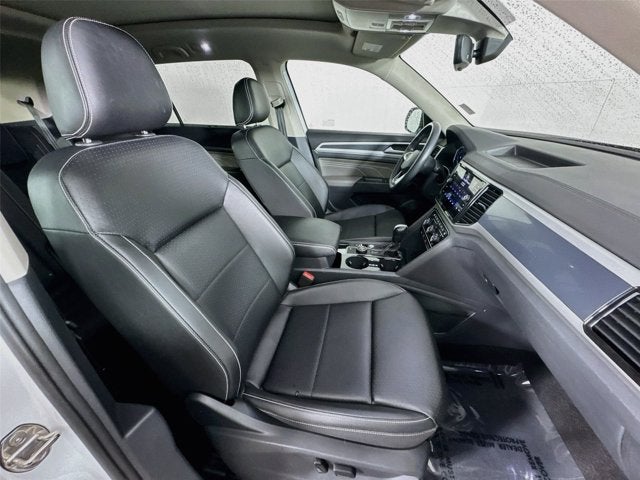 2023 Volkswagen Atlas 3.6L V6 SEL R-Line Black