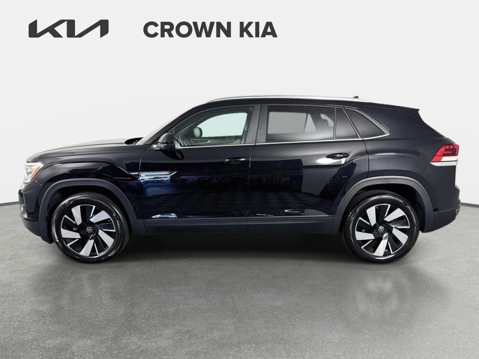 2024 Volkswagen Atlas Cross Sport 2.0T SE w/Technology