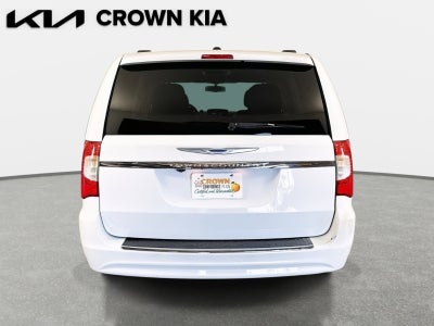 2014 Chrysler Town & Country Touring