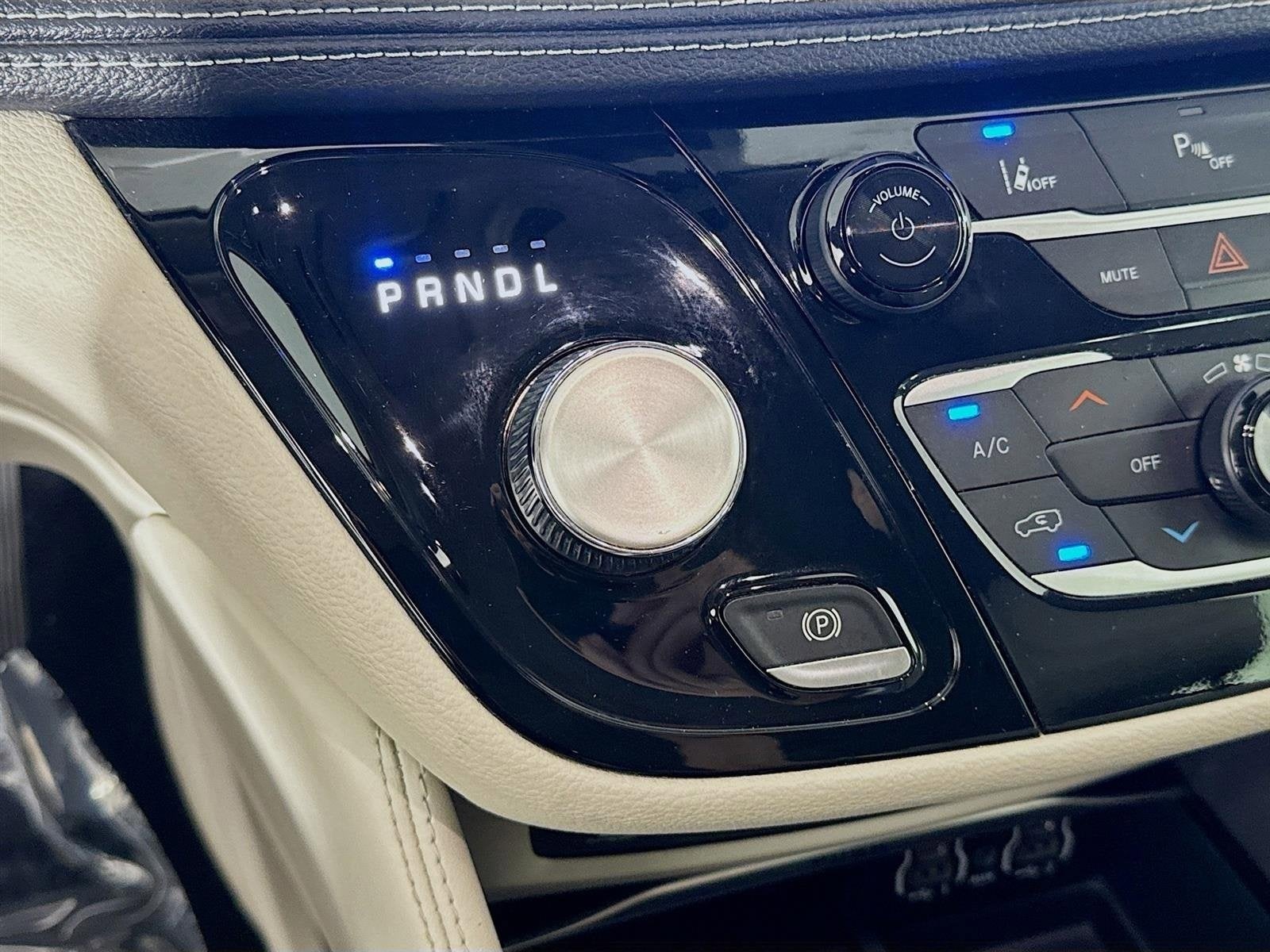 2021 Chrysler Pacifica Hybrid Limited