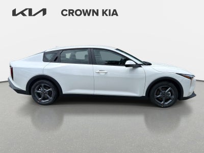 2026 Kia K4 LXS