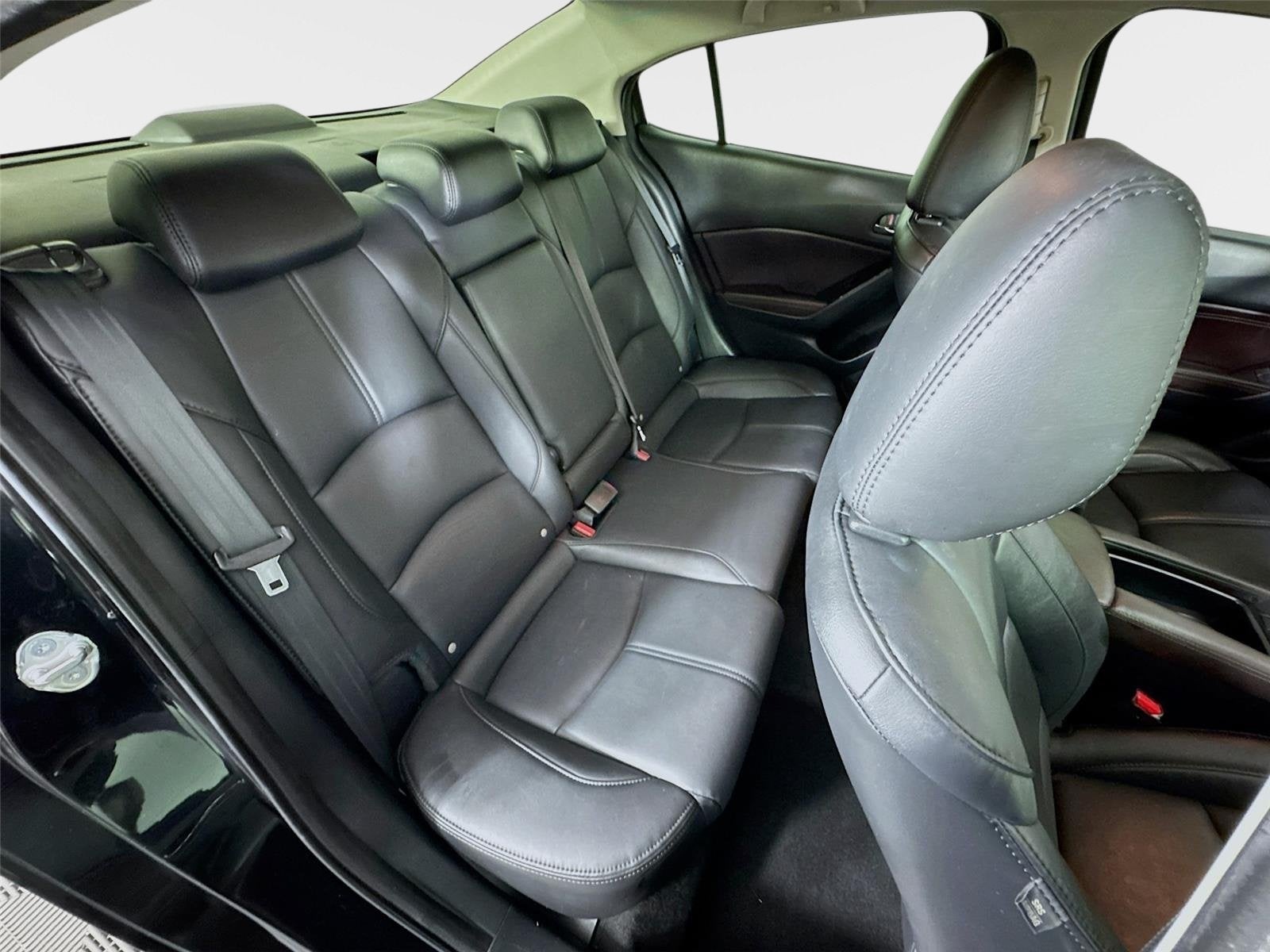 2018 Mazda Mazda3 4-Door Touring