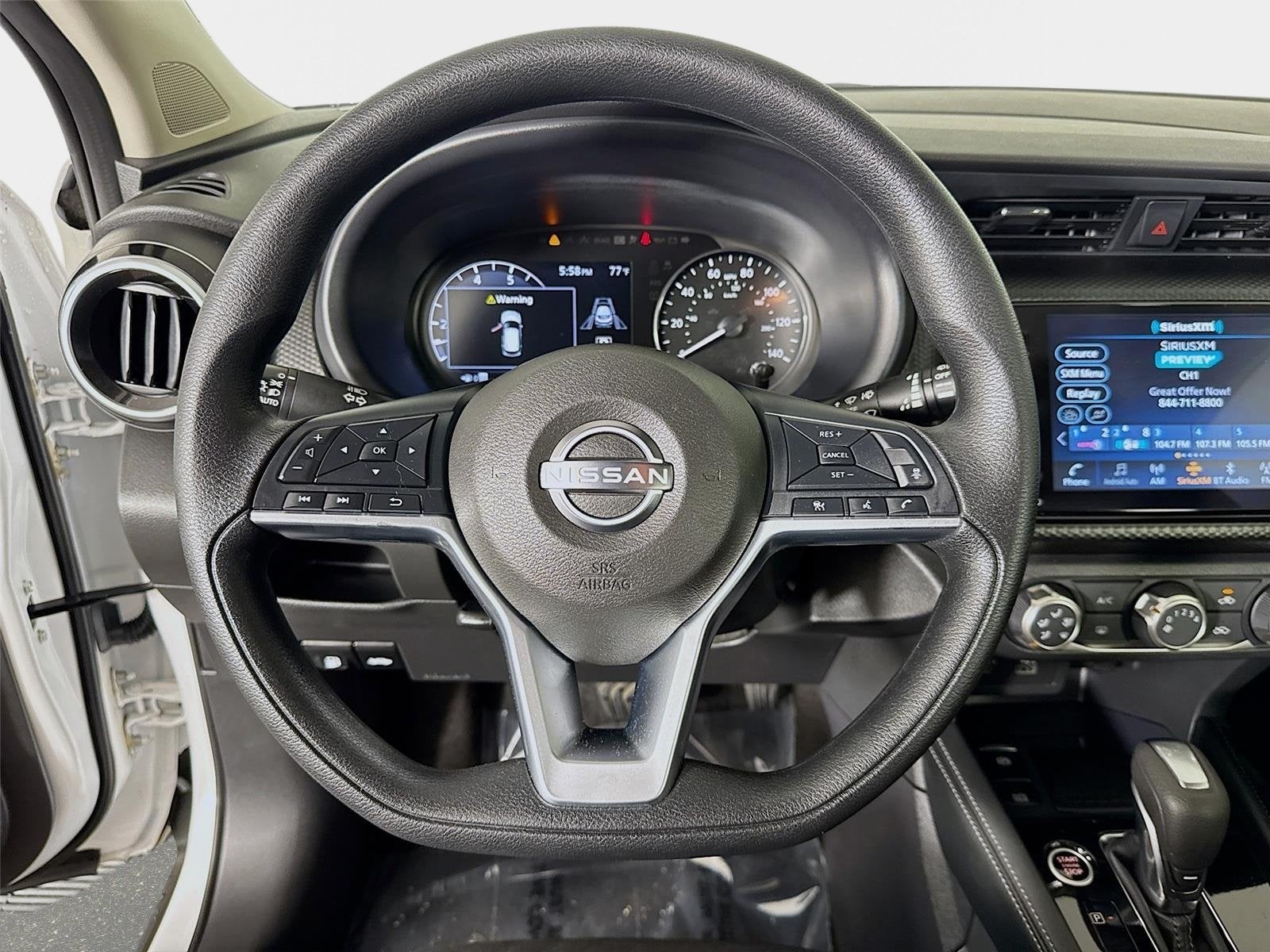 2024 Nissan Kicks SV