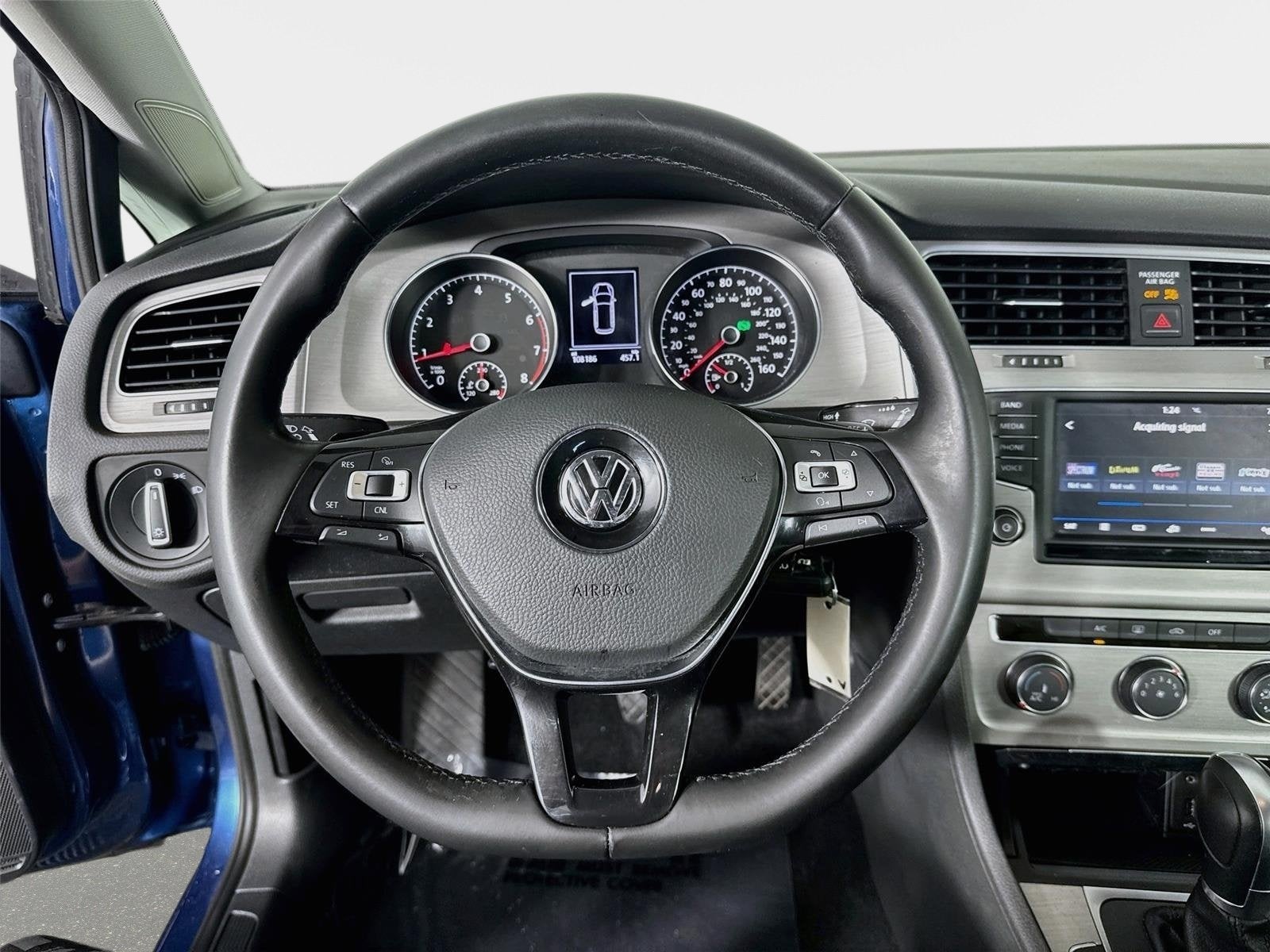 2017 Volkswagen Golf SportWagen S