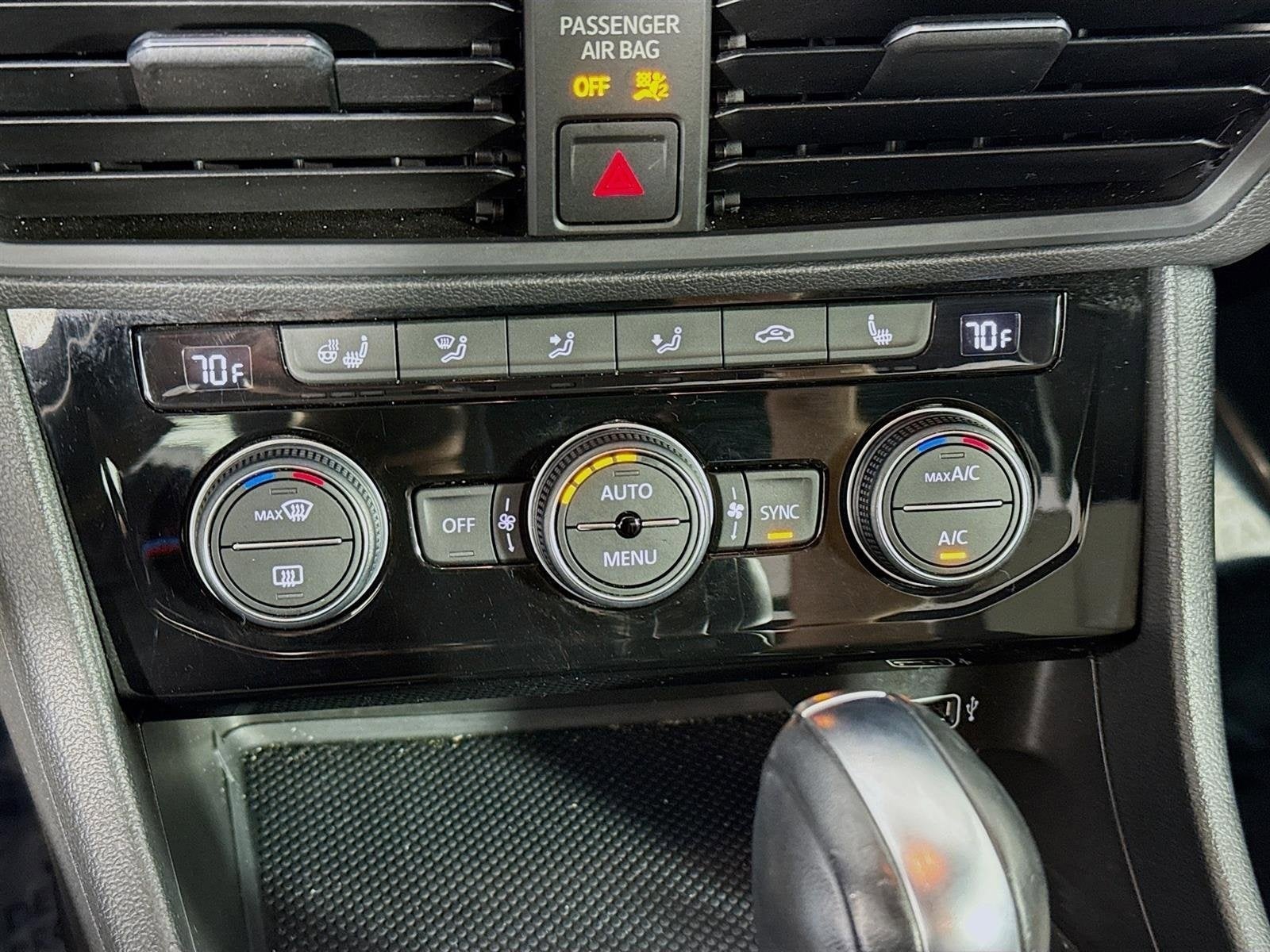 2019 Volkswagen Jetta R-Line