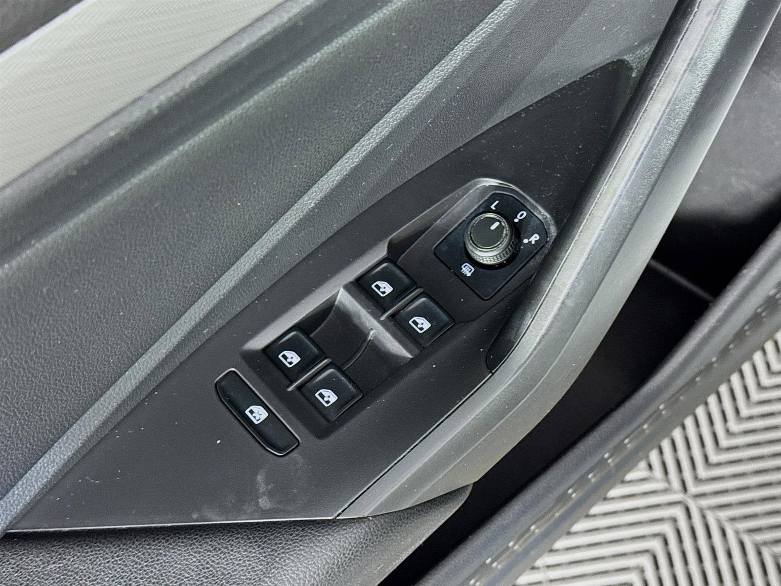 2019 Volkswagen Jetta R-Line