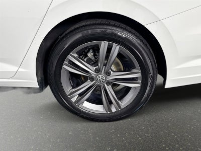 2019 Volkswagen Jetta R-Line