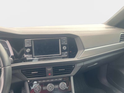 2020 Volkswagen Jetta R-Line