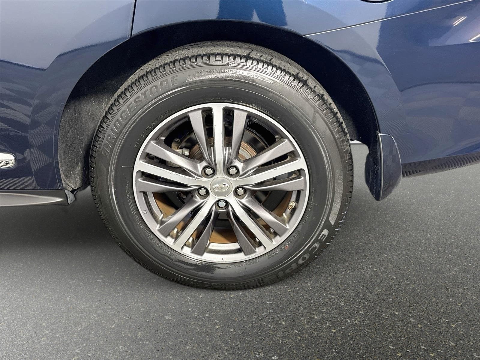2016 INFINITI QX60 Base