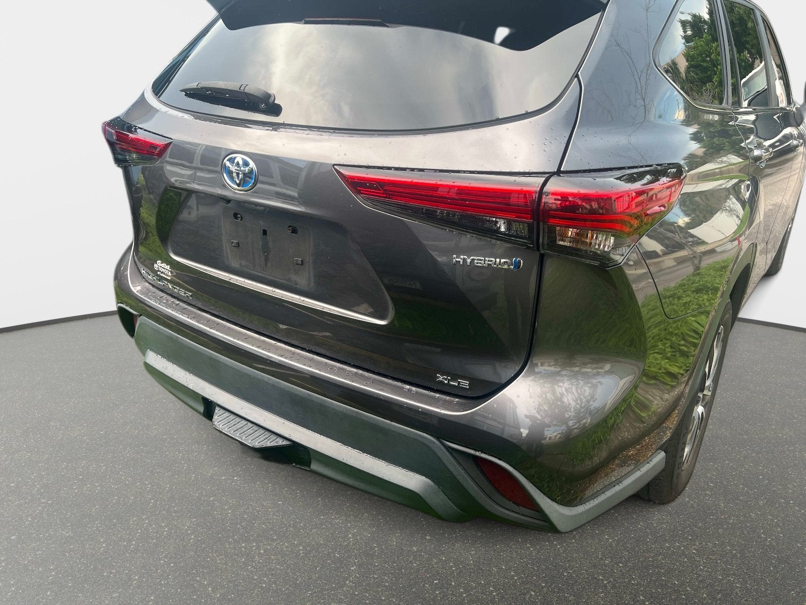 2023 Toyota Highlander Hybrid XLE