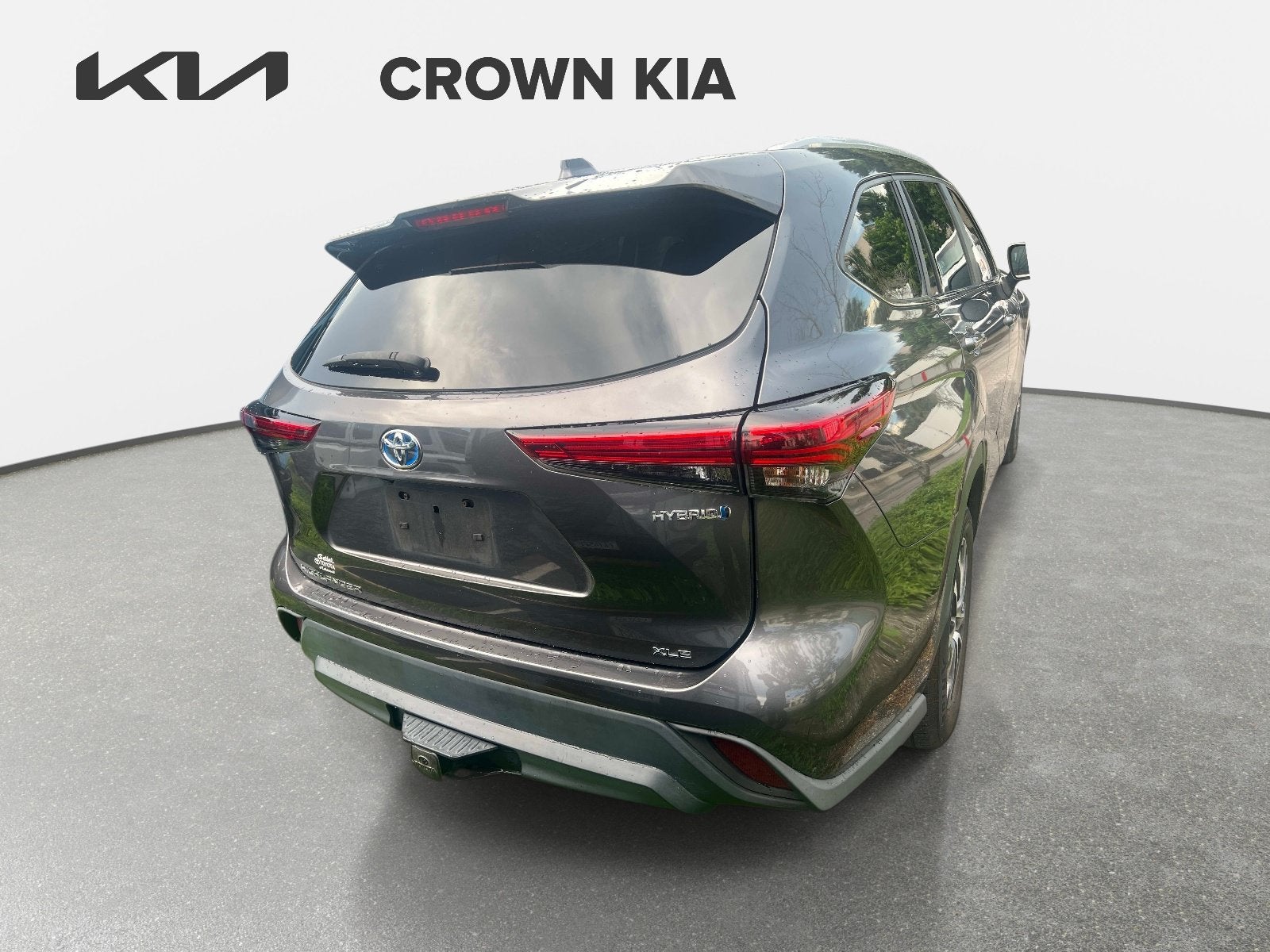 2023 Toyota Highlander Hybrid XLE