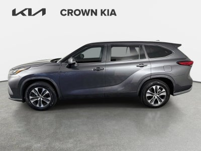 2023 Toyota Highlander Hybrid XLE