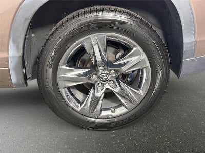 2019 Toyota Highlander Limited Platinum