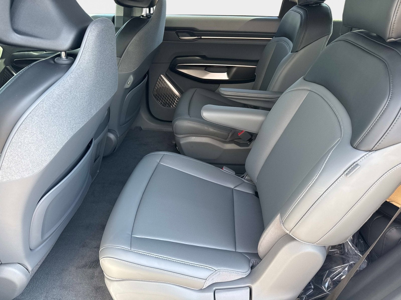 2026 Kia EV9 Light Long Range