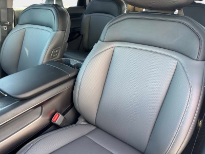 2026 Kia EV9 Light Long Range