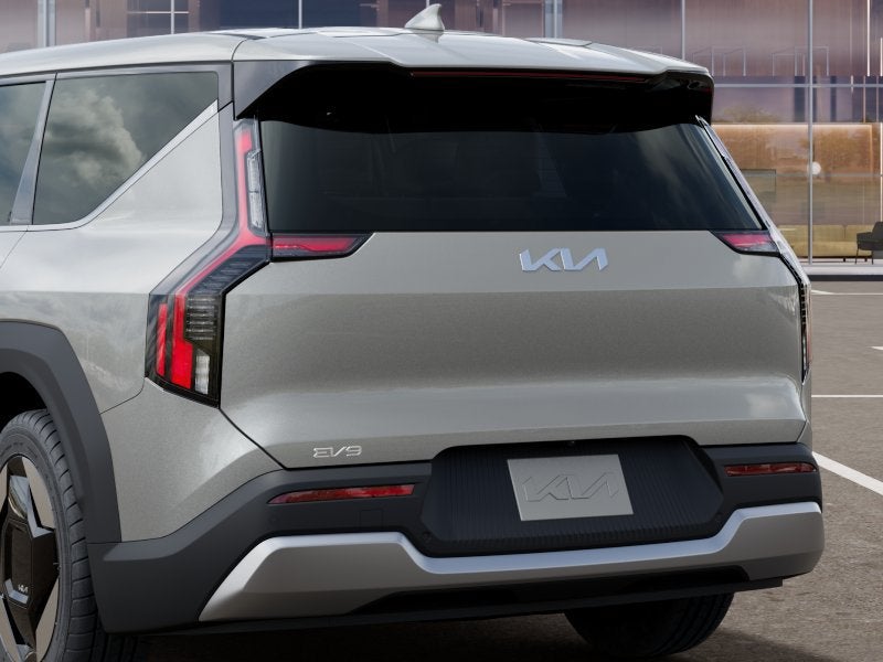 2026 Kia EV9 Light Long Range