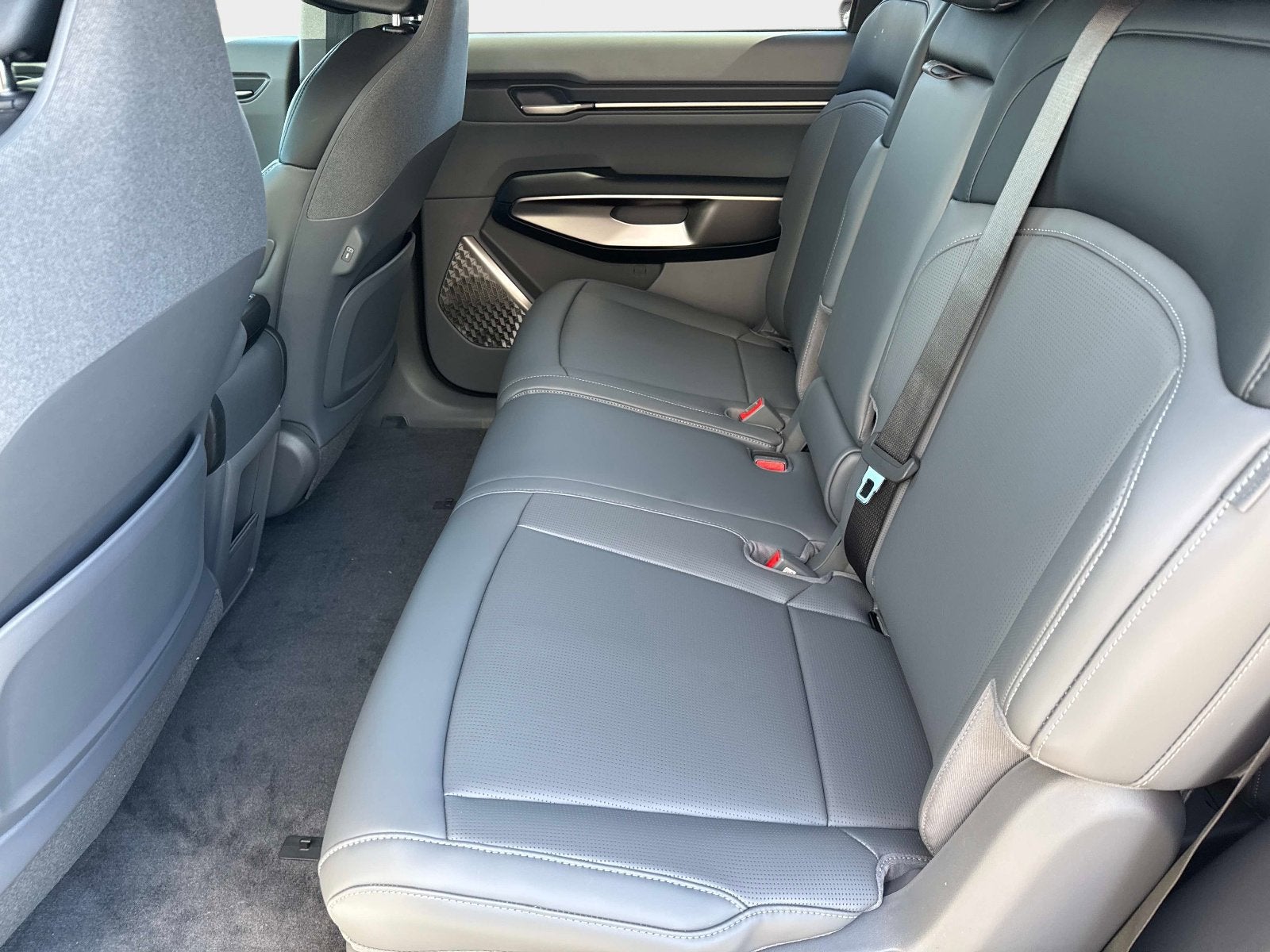 2026 Kia EV9 Light Long Range