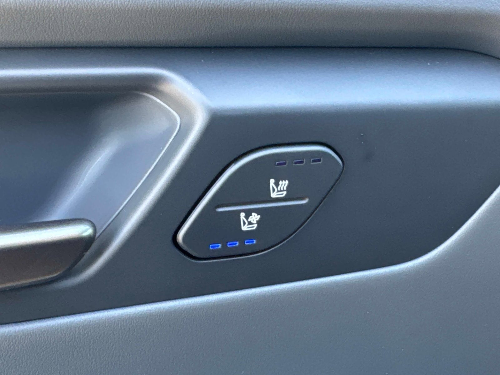 2026 Kia EV9 Light Long Range