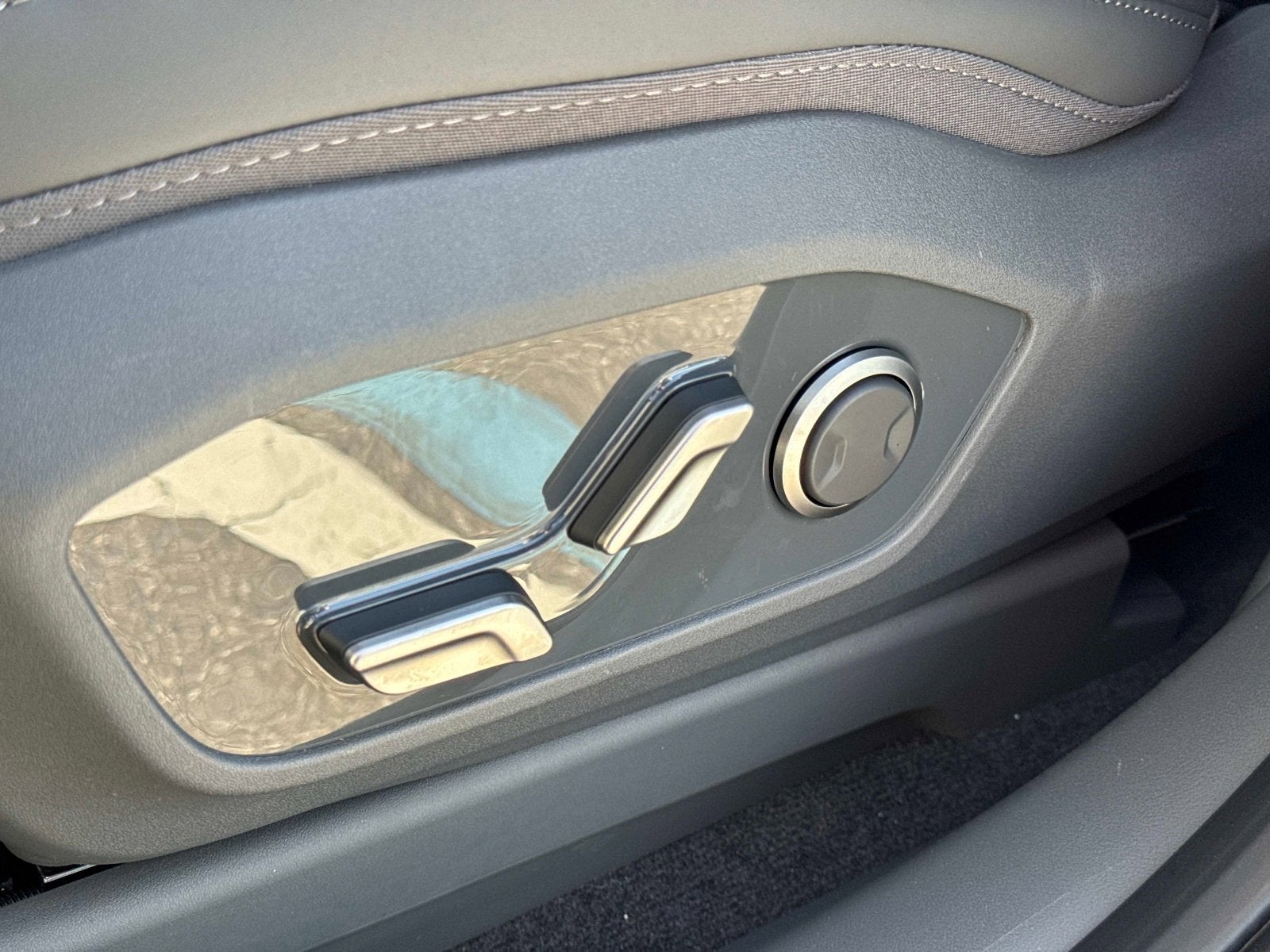 2026 Kia EV9 Light Long Range