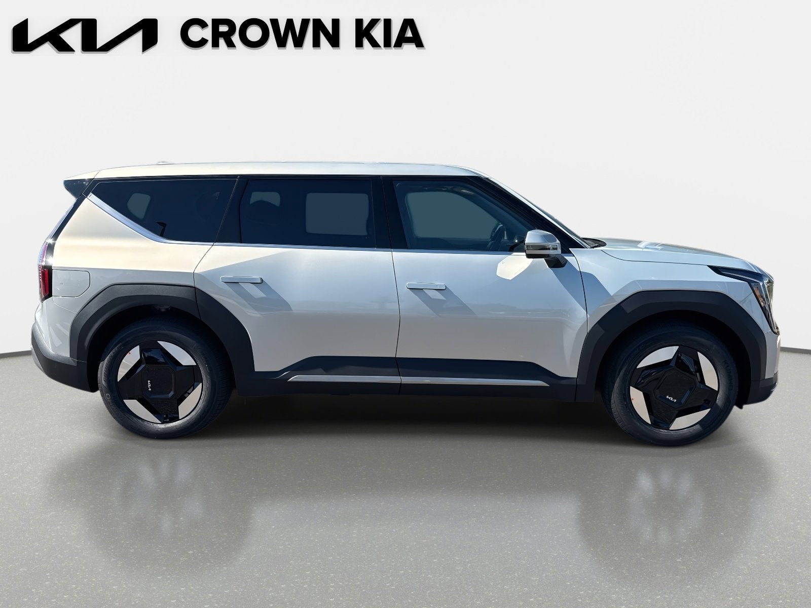2026 Kia EV9 Light Long Range