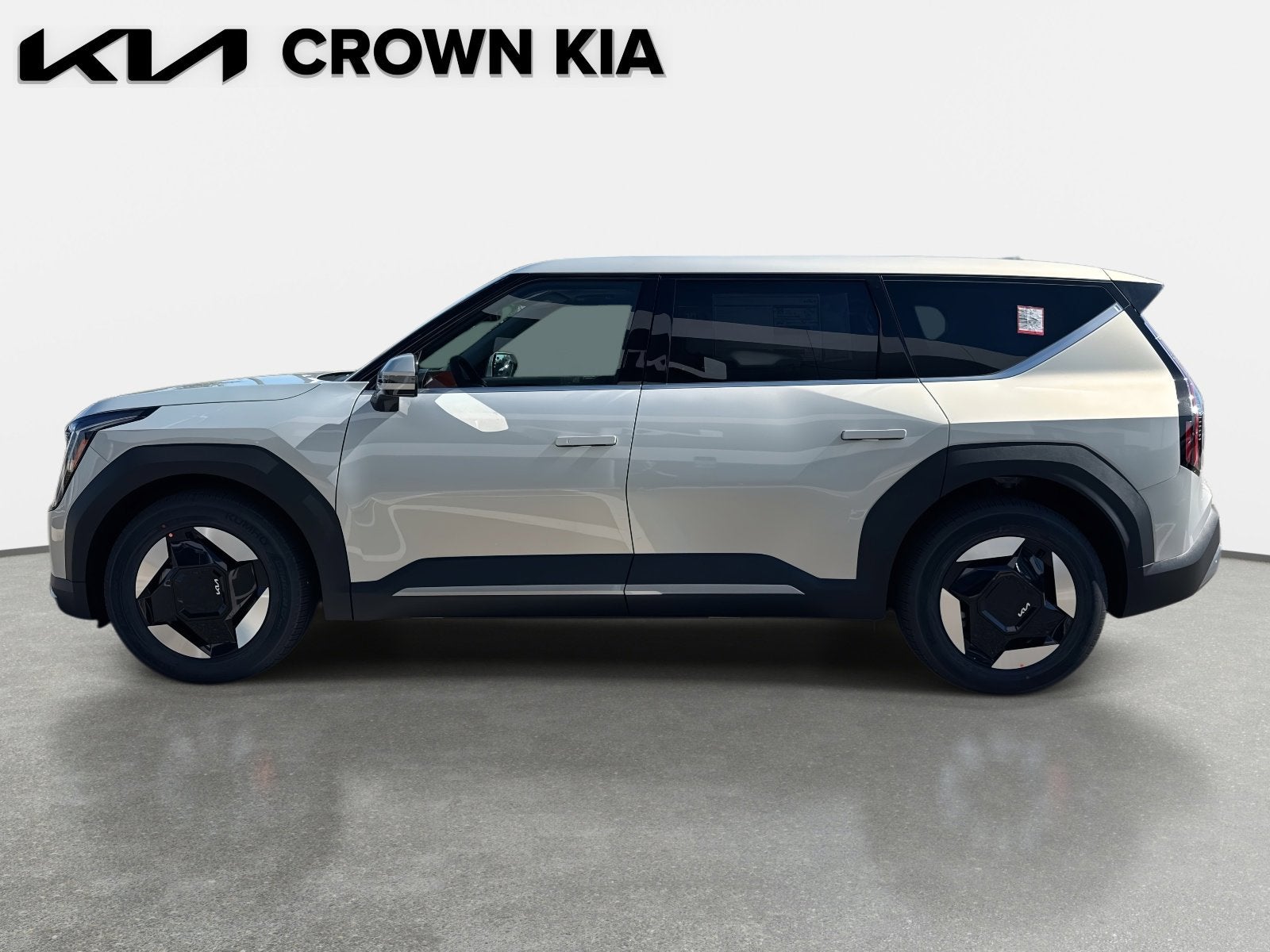 2026 Kia EV9 Light Long Range