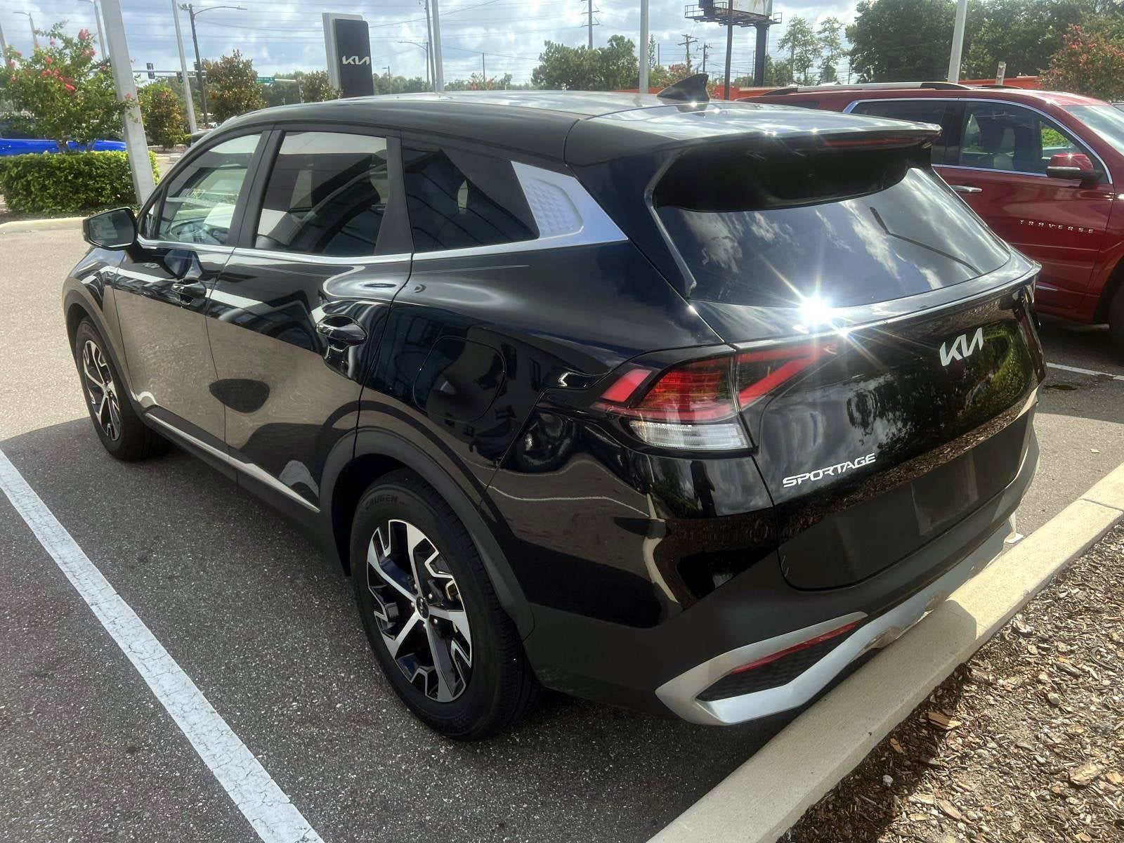 2023 Kia Sportage EX