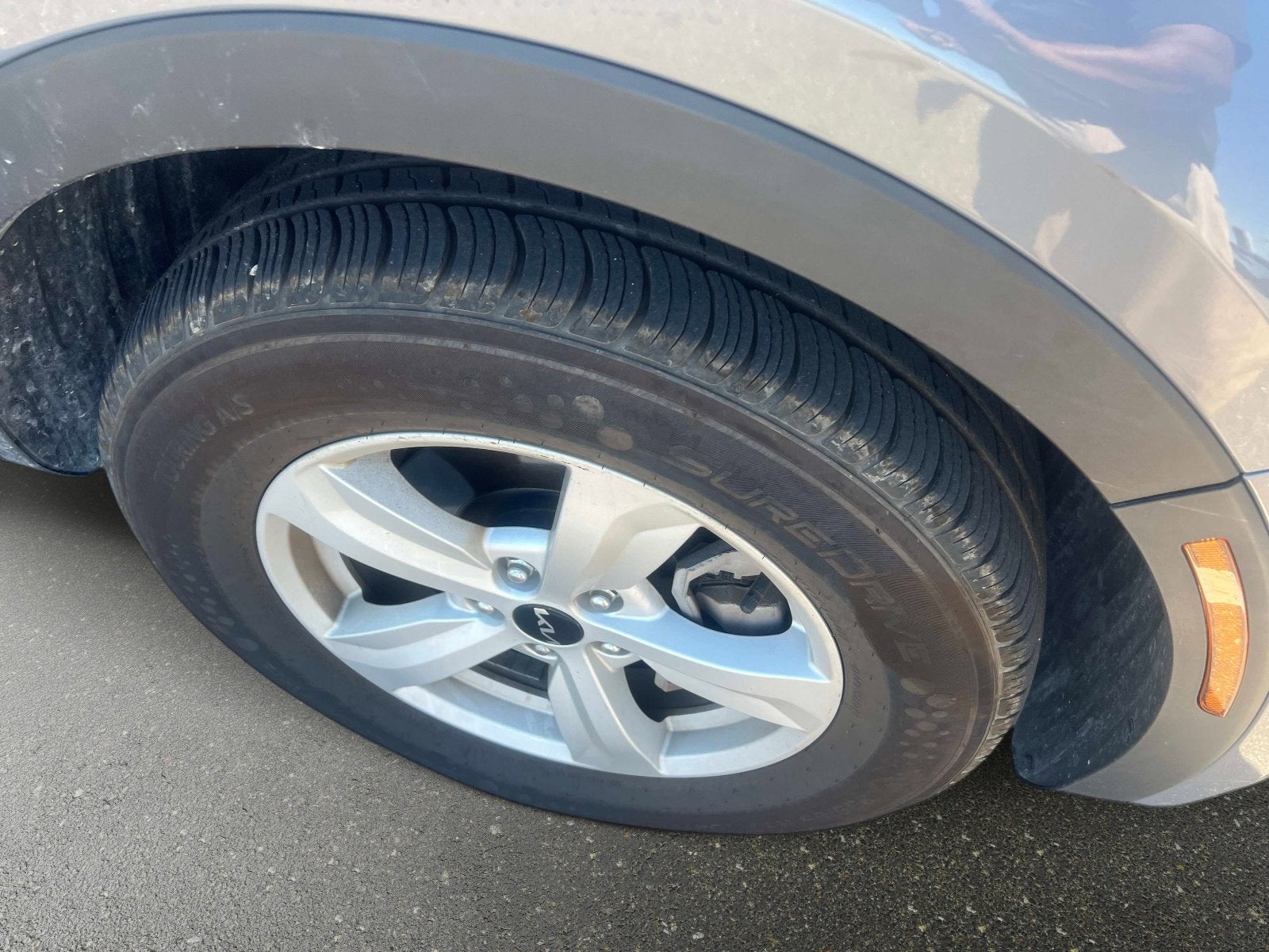 2023 Kia Sorento LX