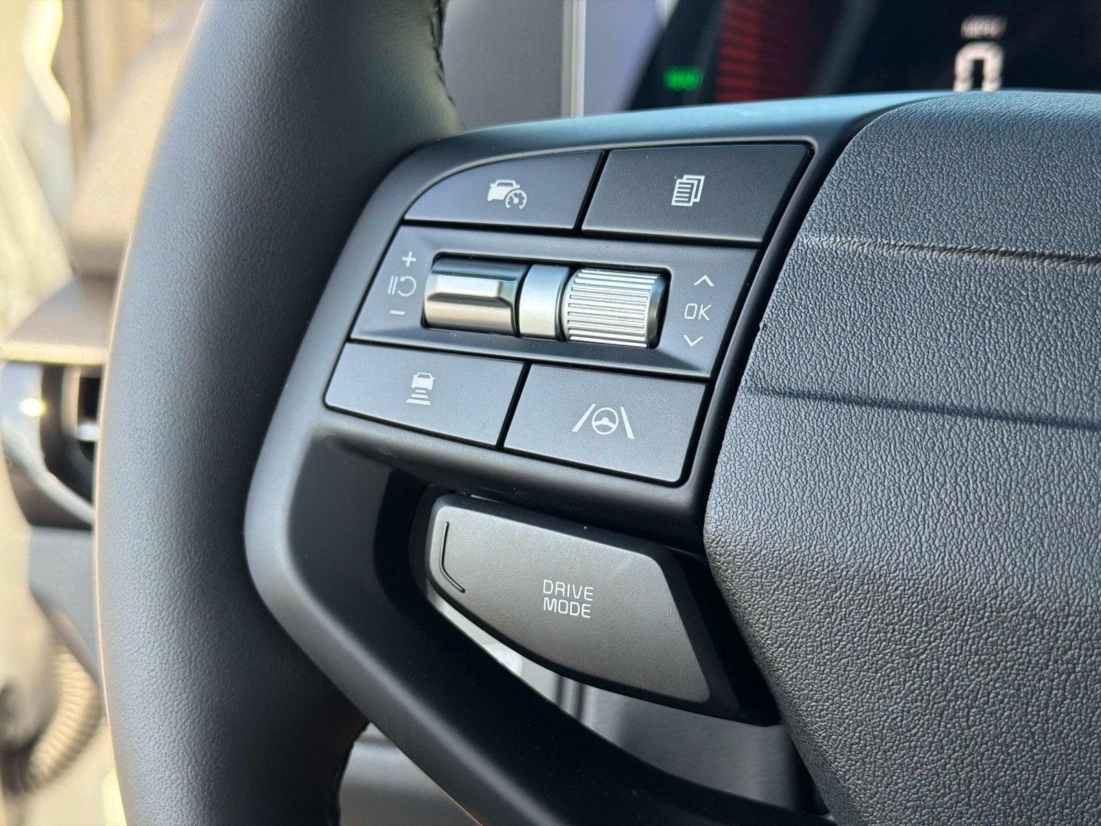2027 Kia Sportage Hybrid LX