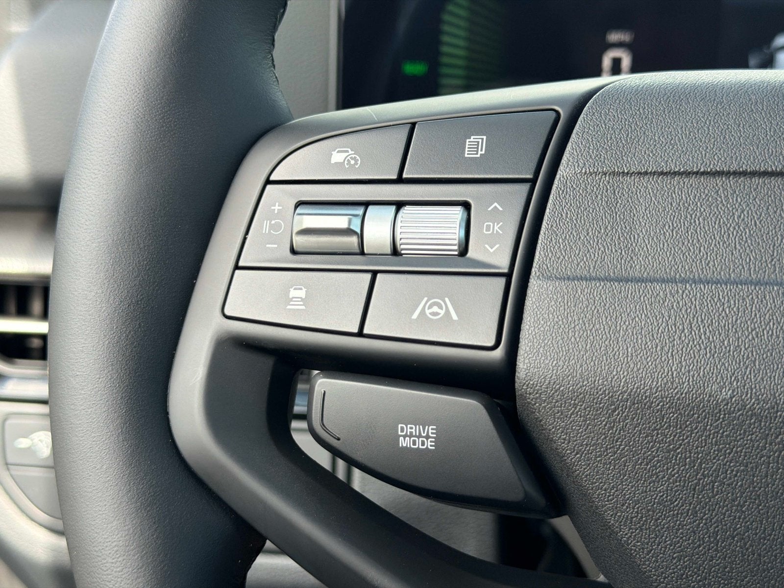 2027 Kia Sportage Hybrid LX
