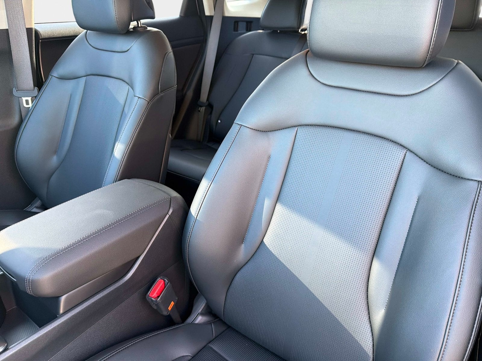 2027 Kia Sportage Hybrid EX