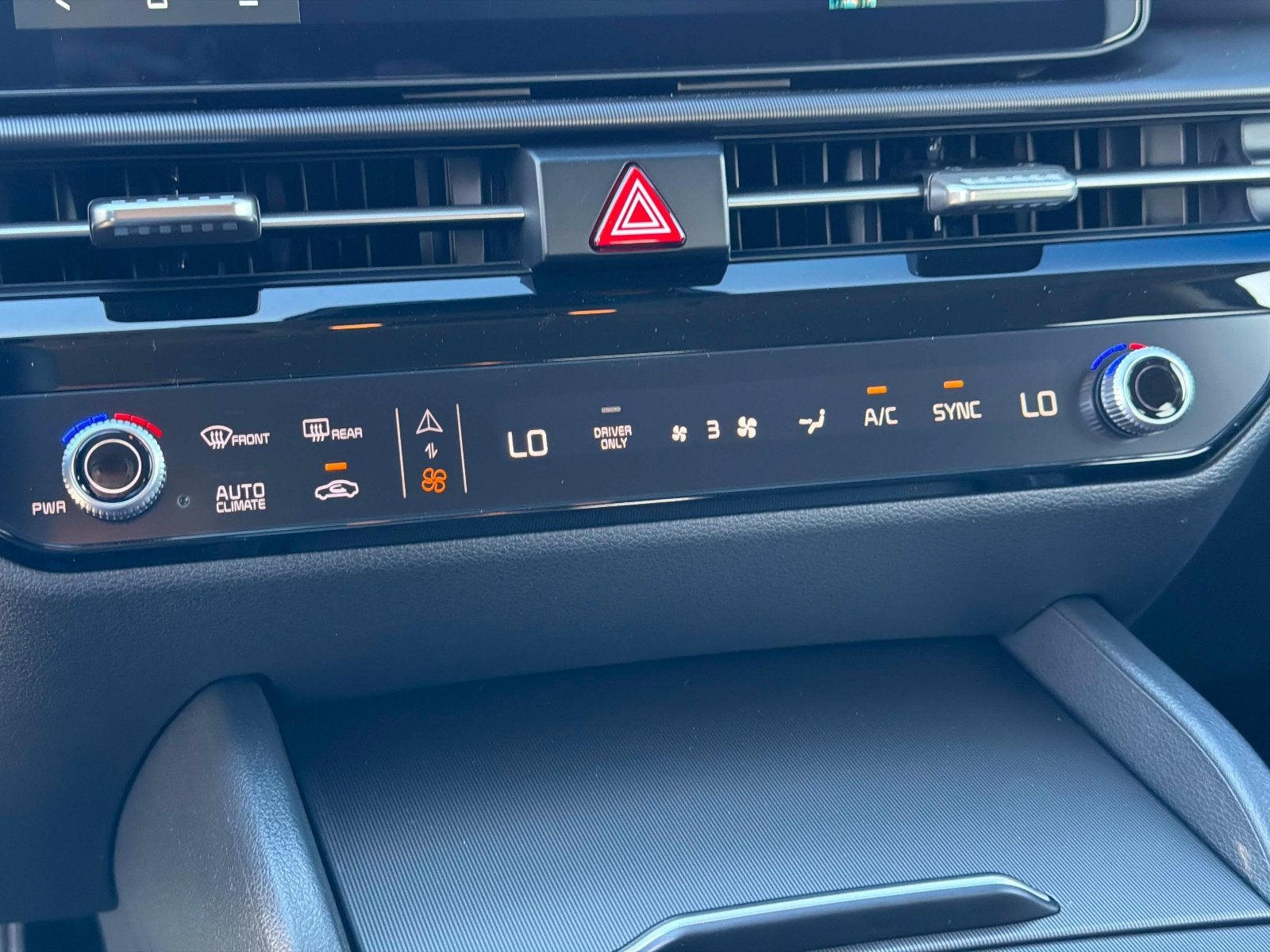 2027 Kia Sportage Hybrid EX