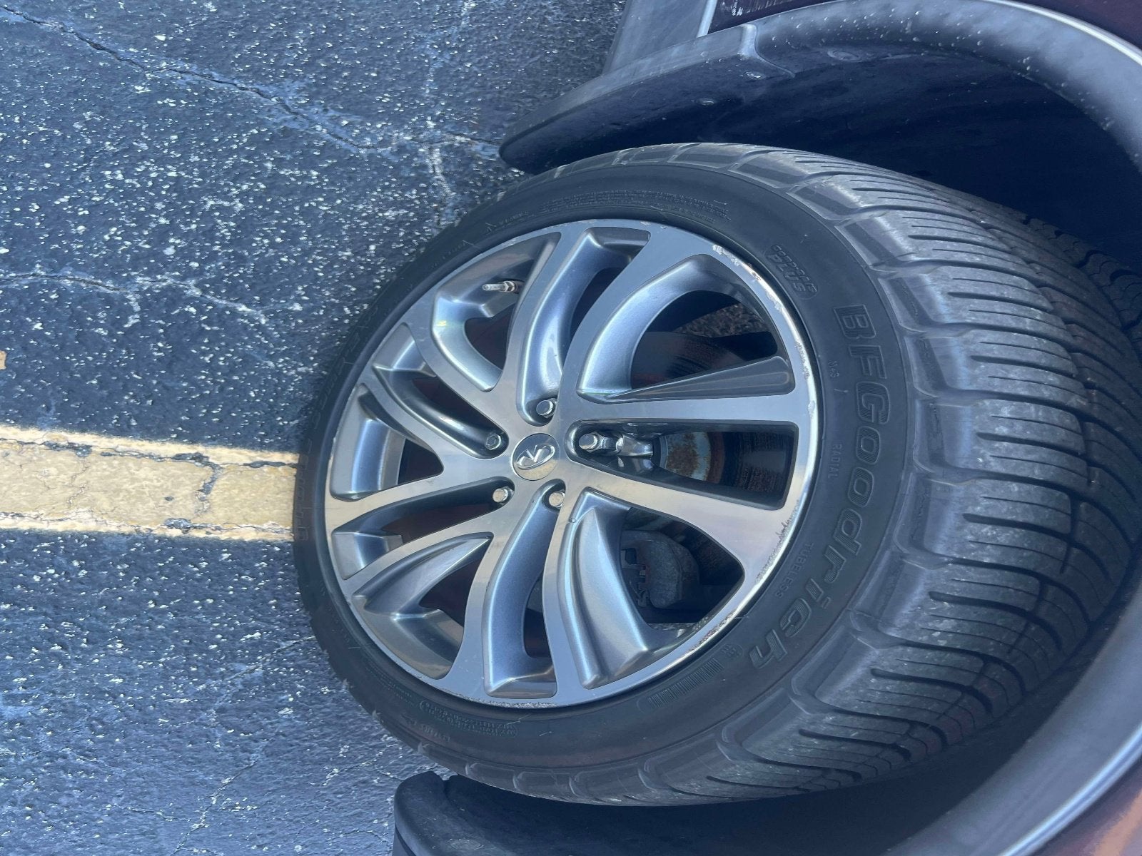 2016 INFINITI QX50 Base