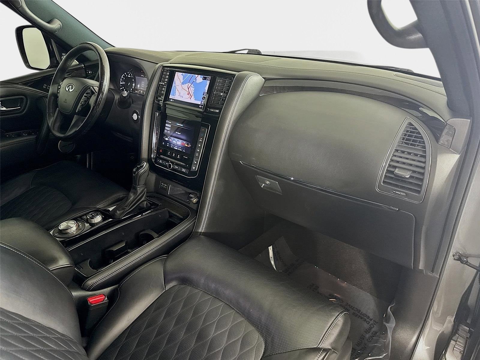 2021 INFINITI QX80 LUXE