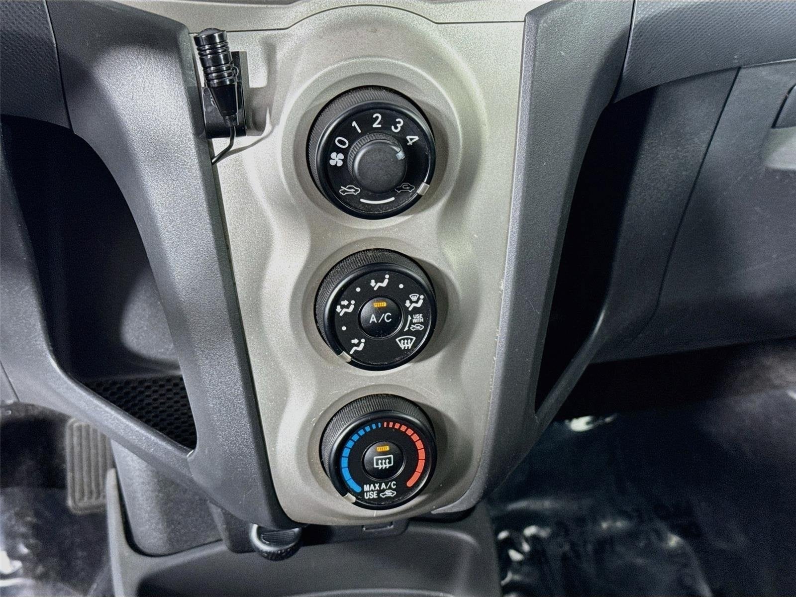 2010 Toyota Yaris Base