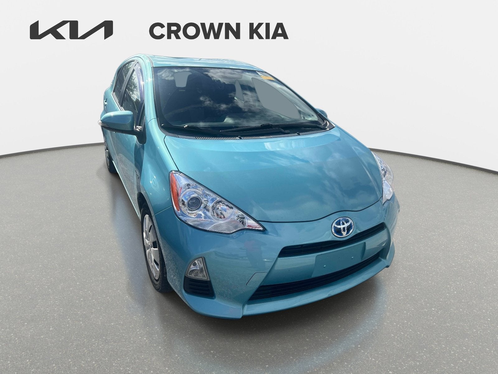 2013 Toyota Prius c Two