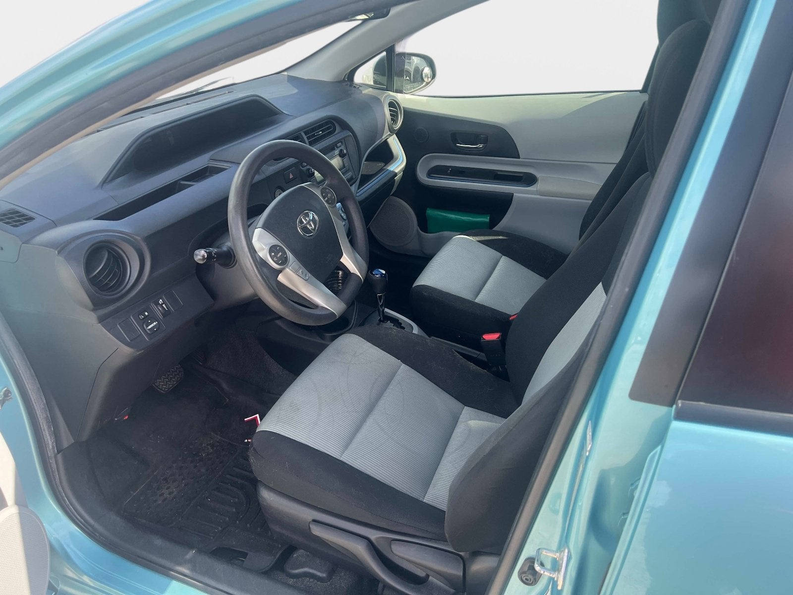2013 Toyota Prius c Two