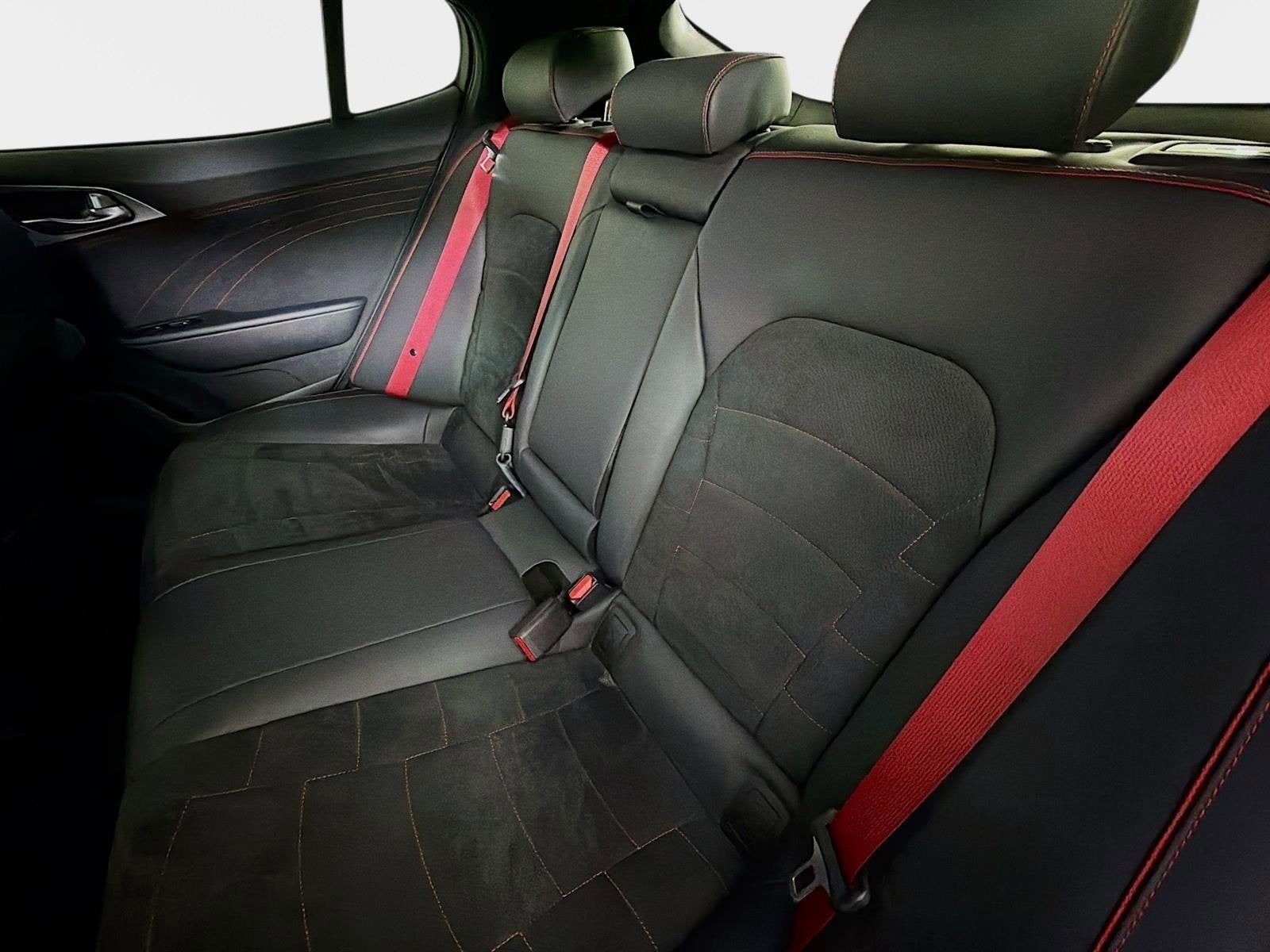 2023 Kia Stinger GT2