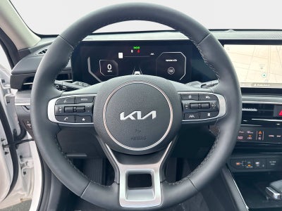 2025 Kia K5 EX
