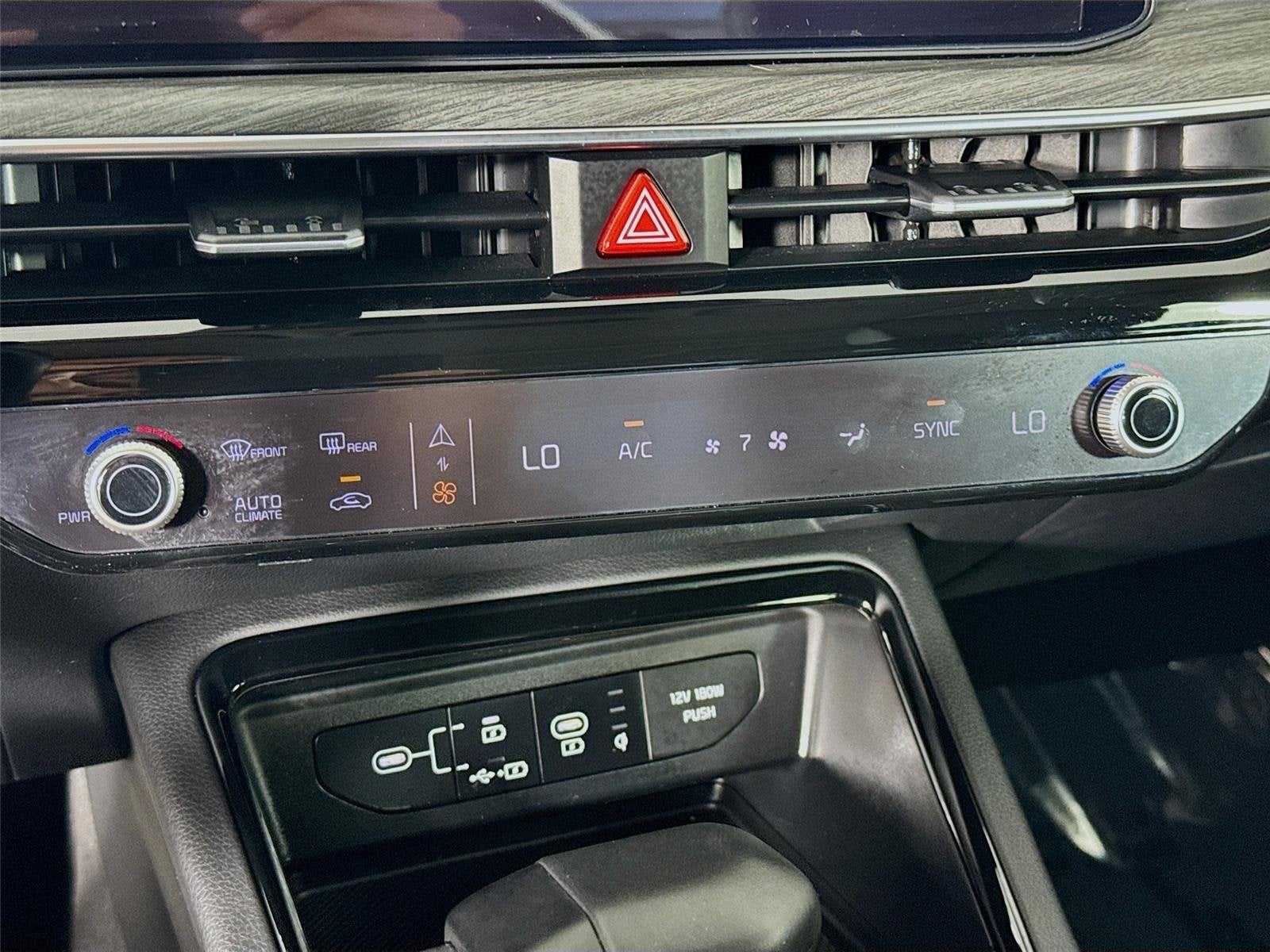 2025 Kia K5 EX