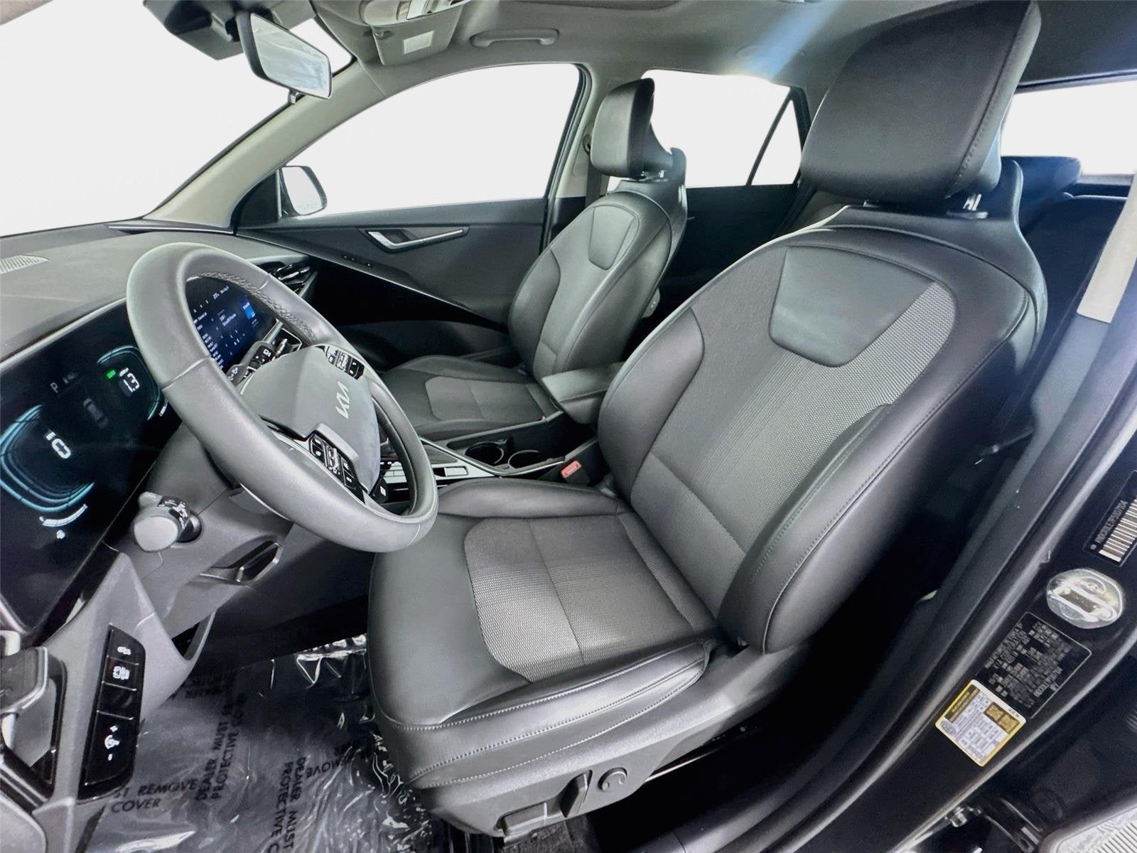2023 Kia Niro EX Touring