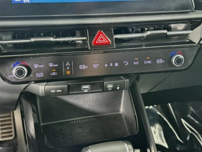 2023 Kia Niro EX Touring