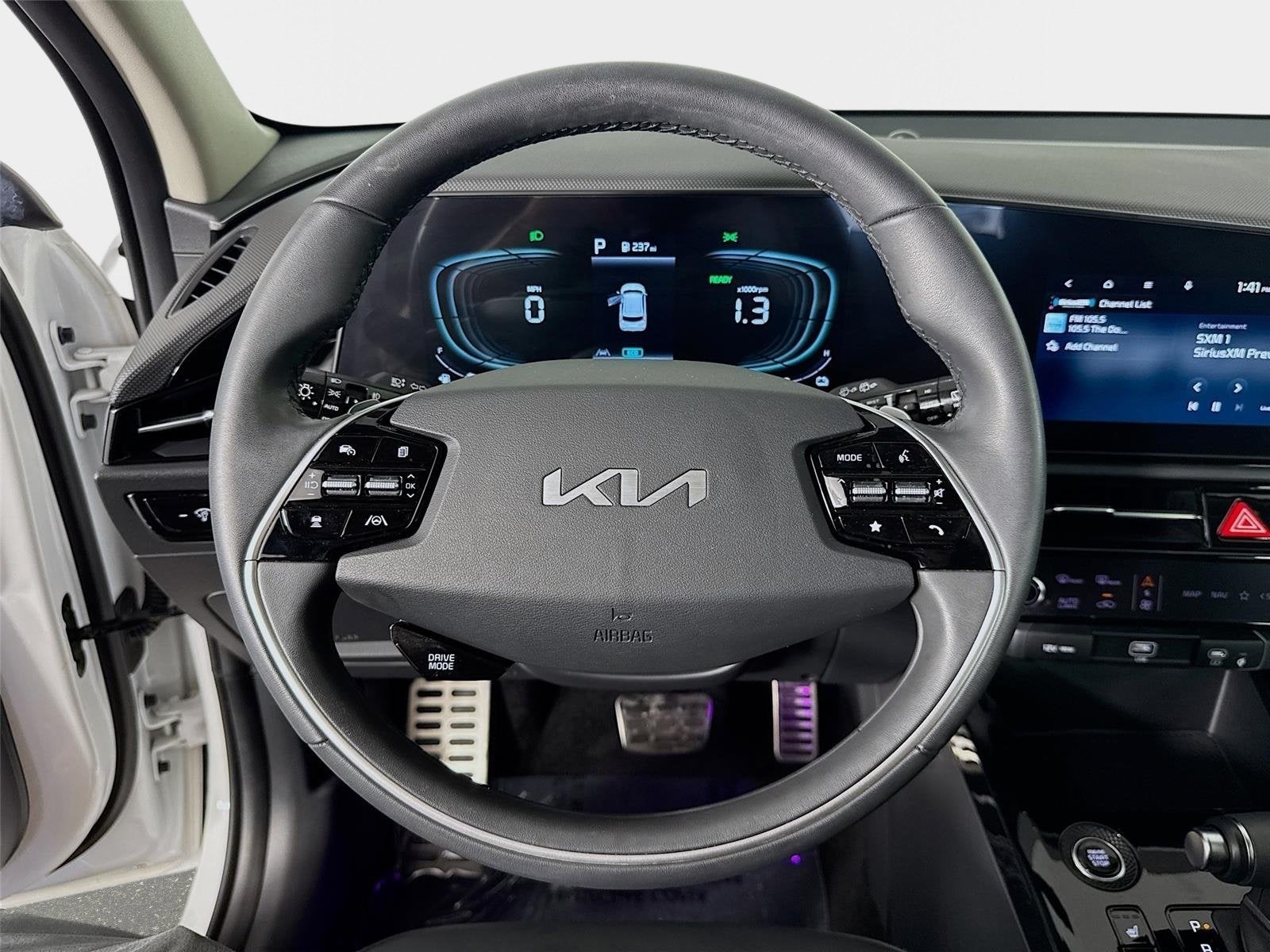 2023 Kia Niro EX Touring
