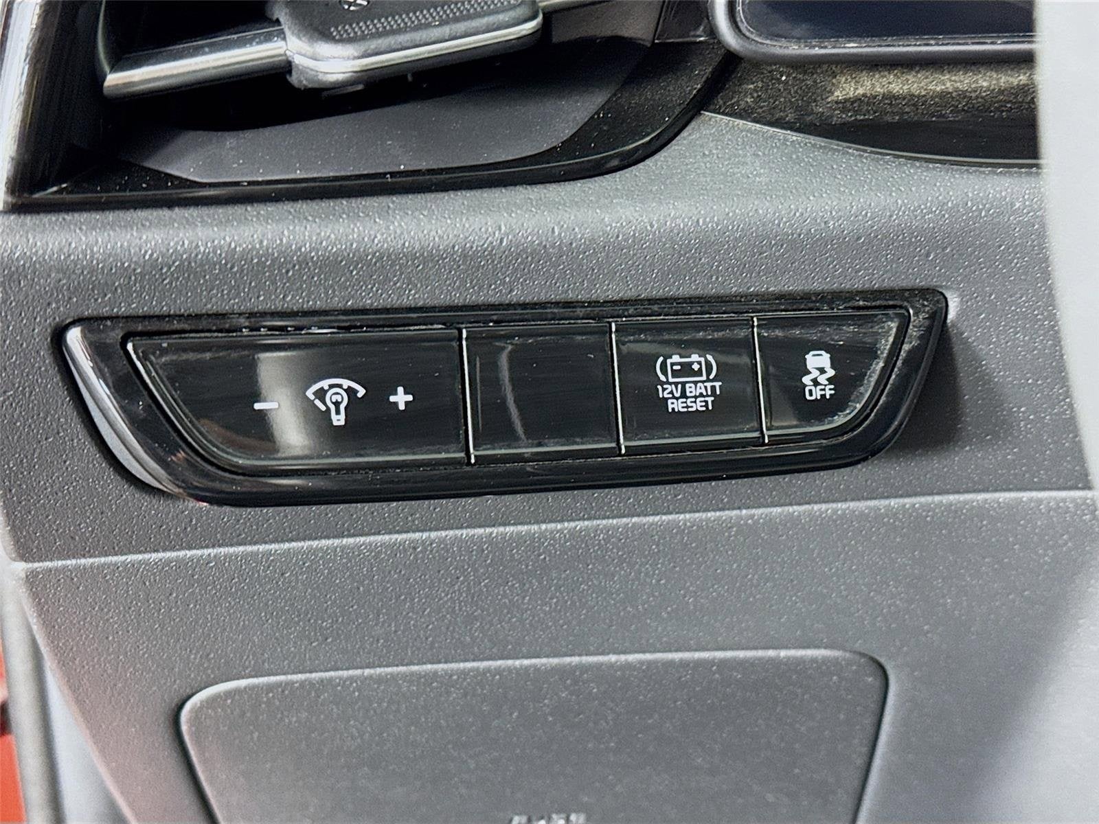 2023 Kia Niro EX Touring