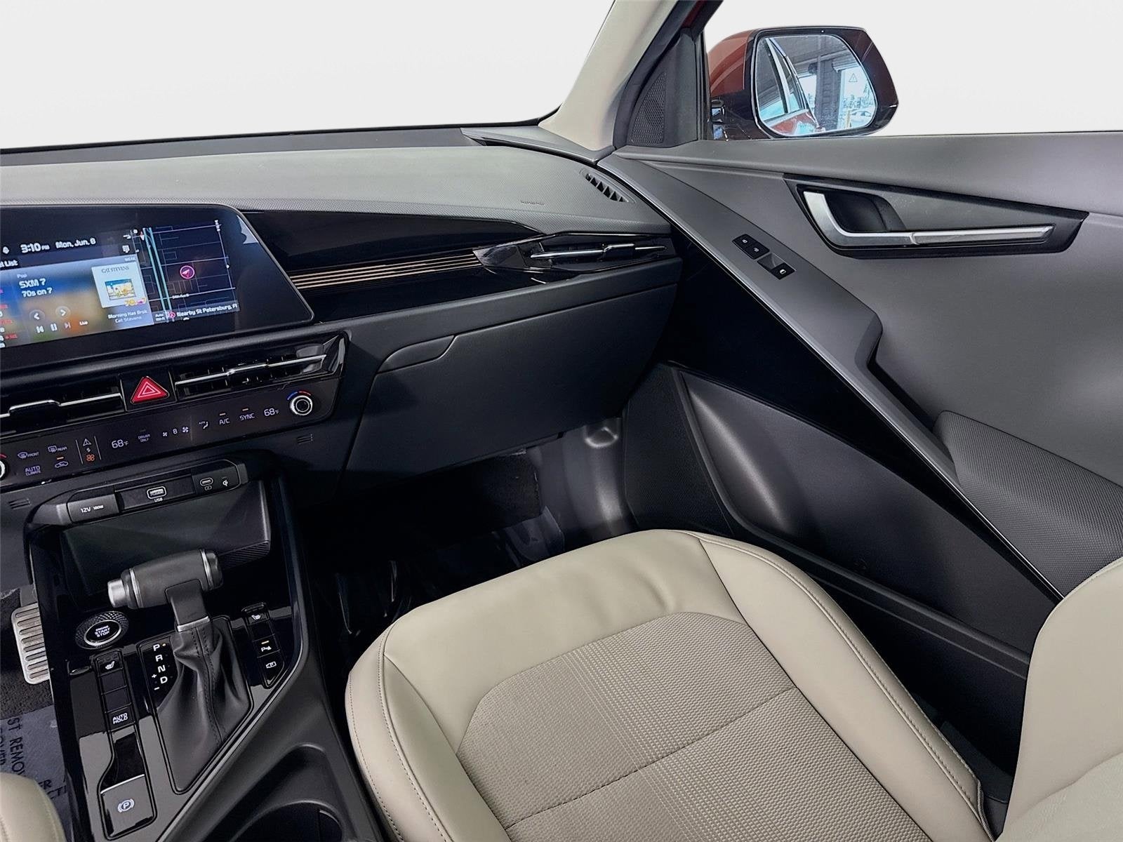 2023 Kia Niro EX Touring