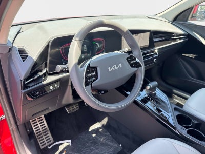 2025 Kia Niro EX Touring