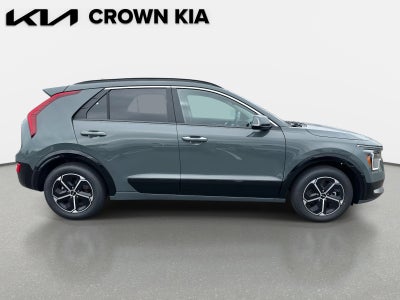 2025 Kia Niro SX