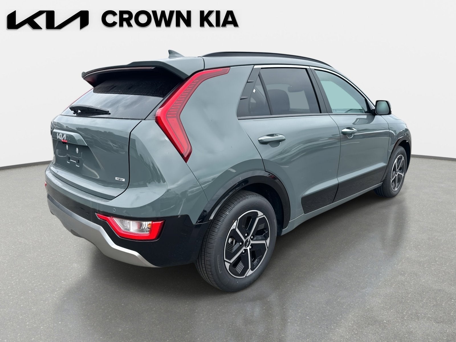 2025 Kia Niro SX