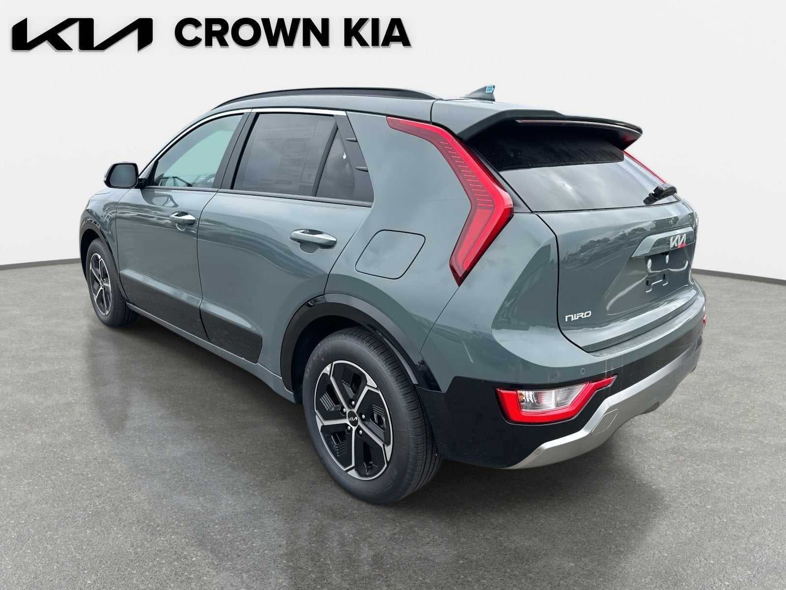 2025 Kia Niro SX
