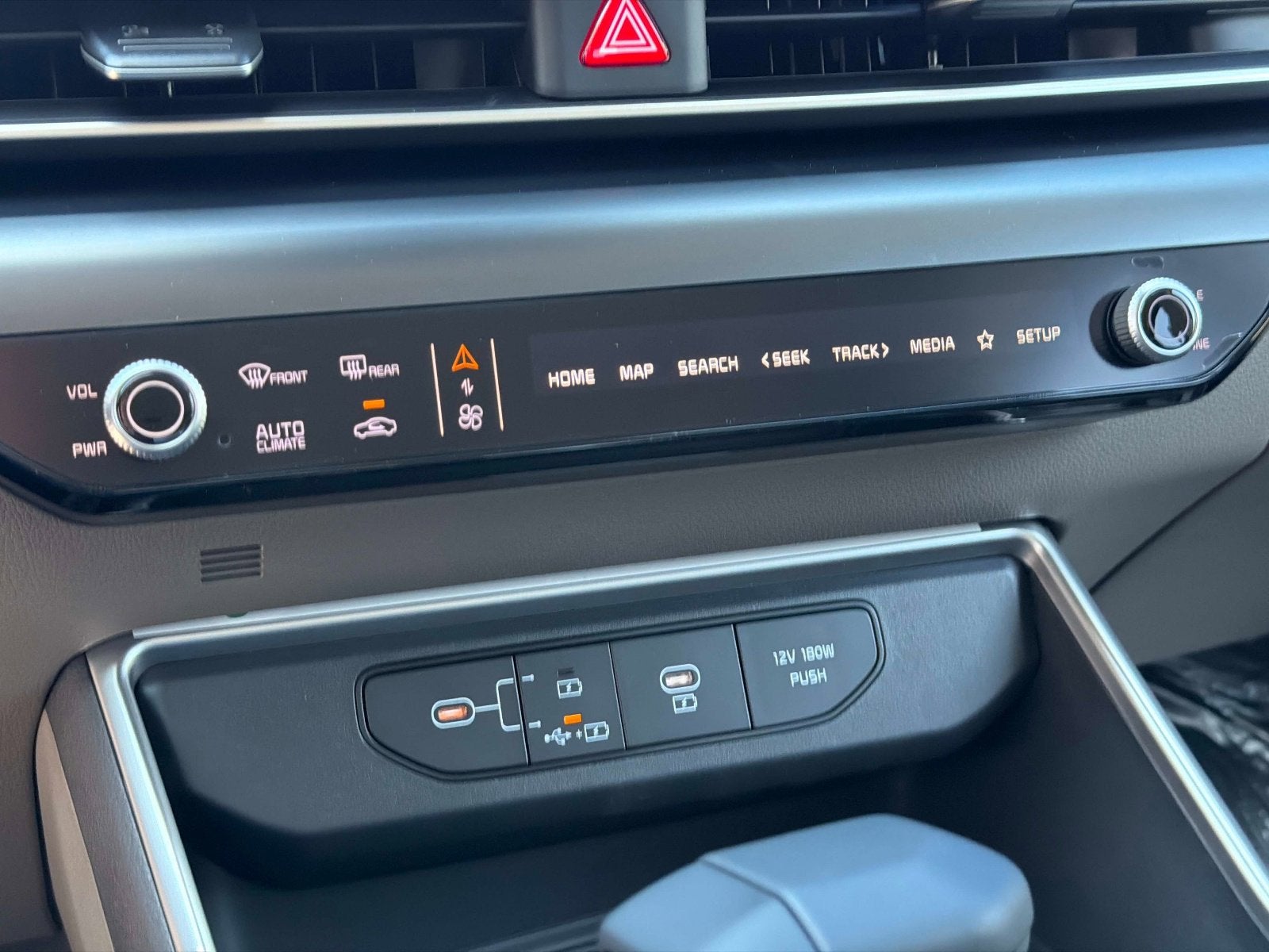 2026 Kia Carnival LXS